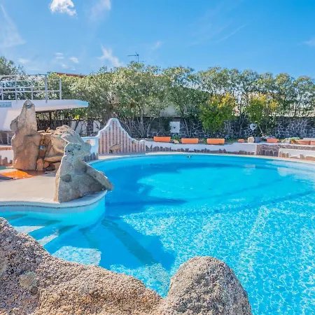 Sardinia Family - Mathilde With Private Pool *